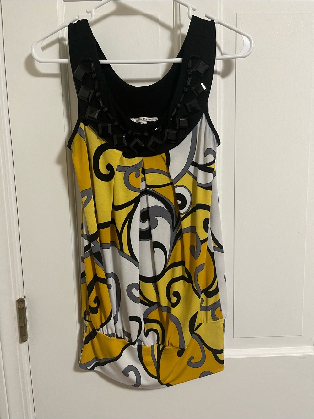 Beaded Scoop-Neck Tank Top in Yellow Swirl